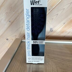 Wet Brush Pro Thick Hair Detangler - Black